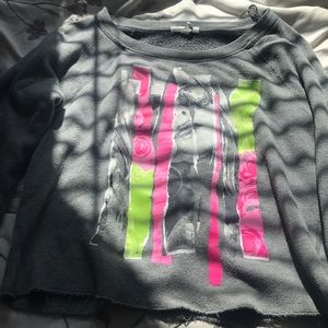 Gray long sleeve sweater